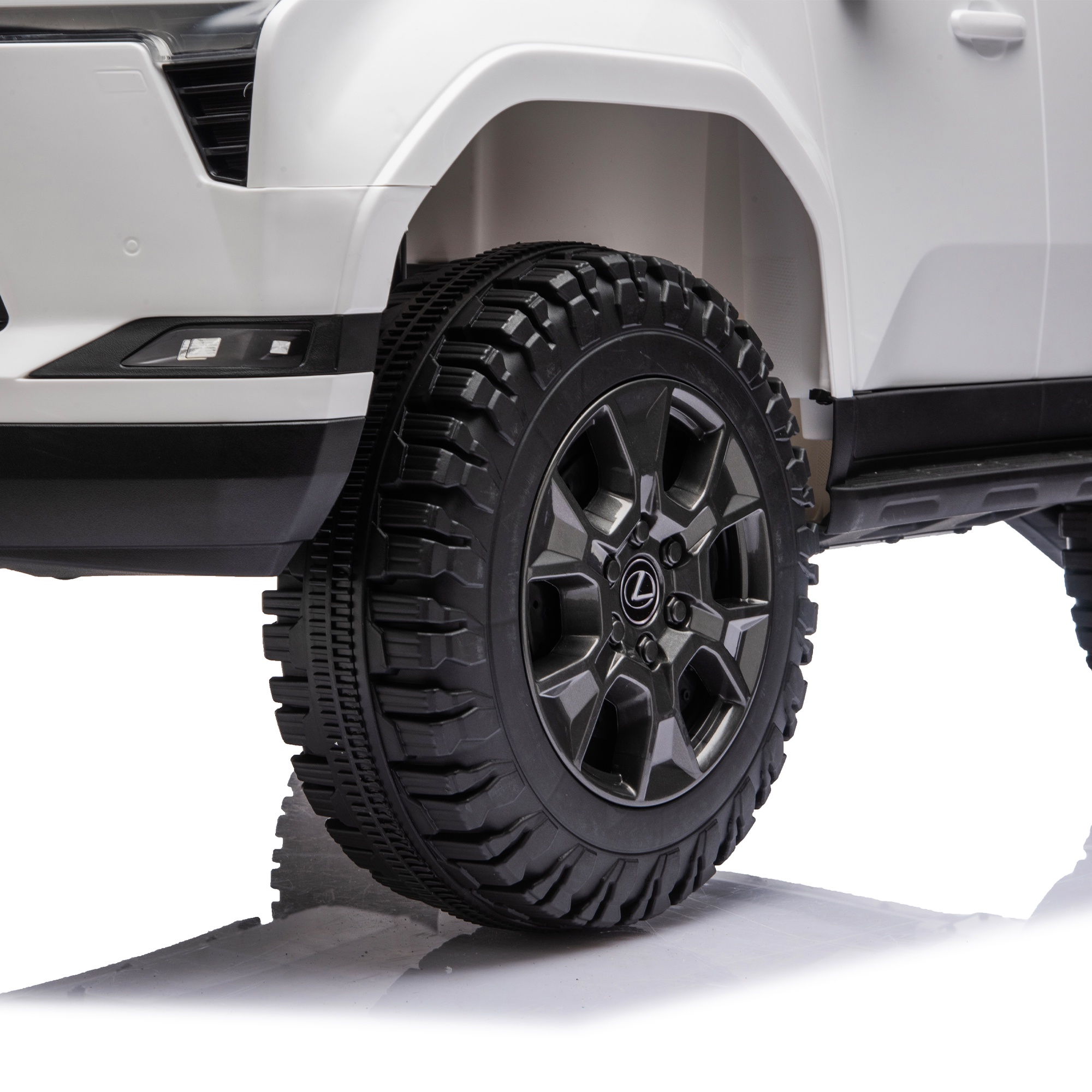 24V 2 Seater Ride on Car, Lexus GX550 Powered Ride on Toys for Big Kids Boys Girls Ages 3-8 Gifts, Electric Ride on Vehicles Kids Car with Remote Control, Bluetooth, Music, MP3 Port, LED Light, White - Image 3
