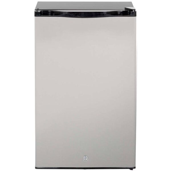 4.5c Compact Fridge