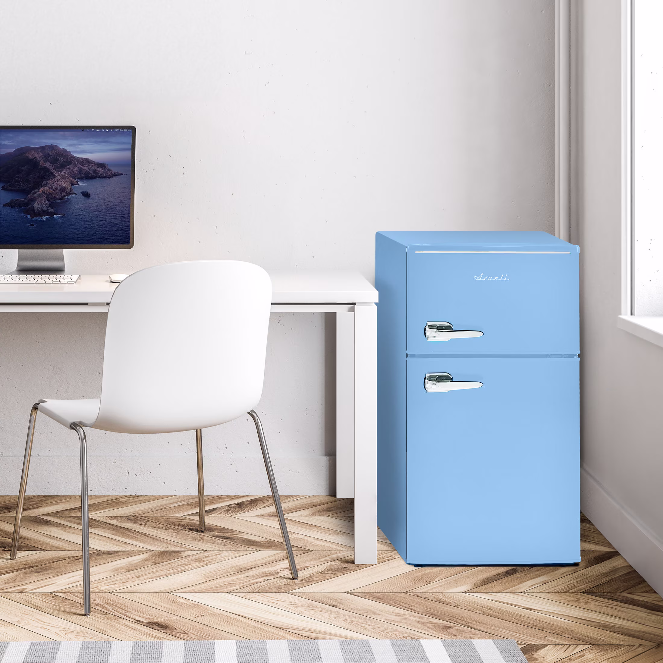 Avanti Retro Double-Door Refrigerator with Freezer, 3.1 Cu. Ft. Capacity, Energy Star, in Robin's Egg Blue (RMRT30X6BL-IS) - Image 2