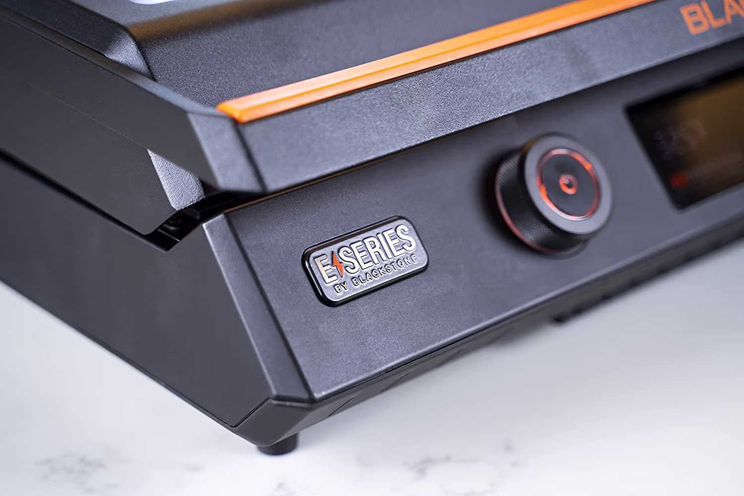 Blackstone E Series Electric Griddles - Temperature Control - Image 4