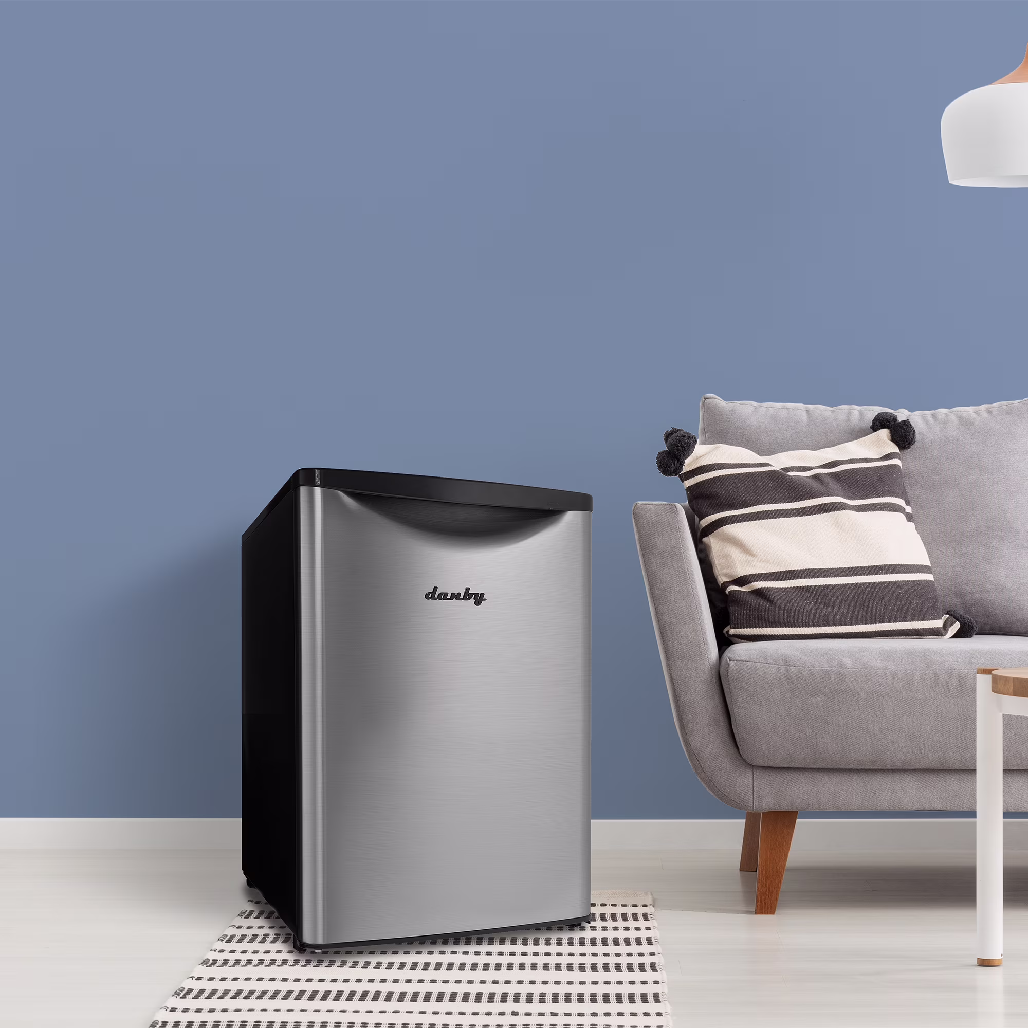 Danby 2.6 cu. ft. Compact Fridge in Stainless Steel (DAR026A2BSLDB) - Image 3