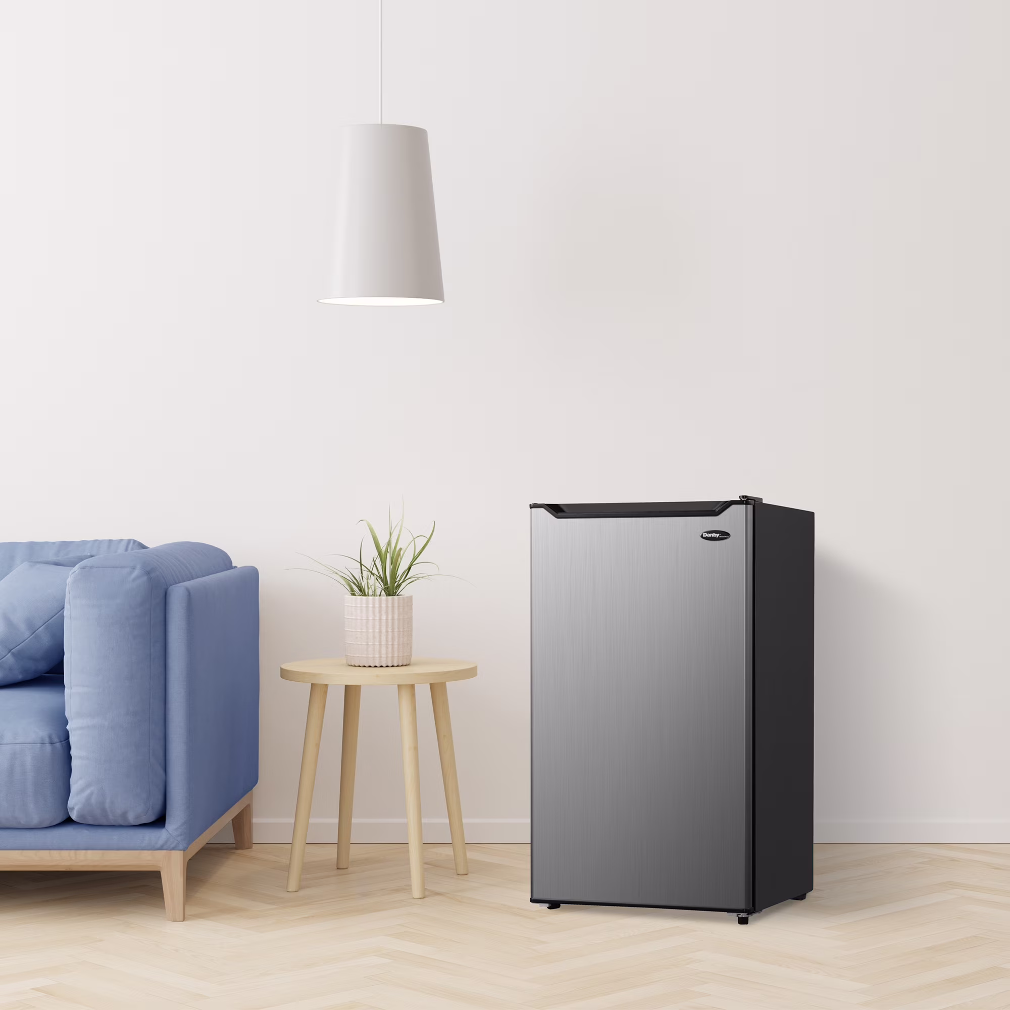 Danby 3.2 cu. ft. Compact Fridge in Stainless Steel (DAR032B2SLM) - Image 4
