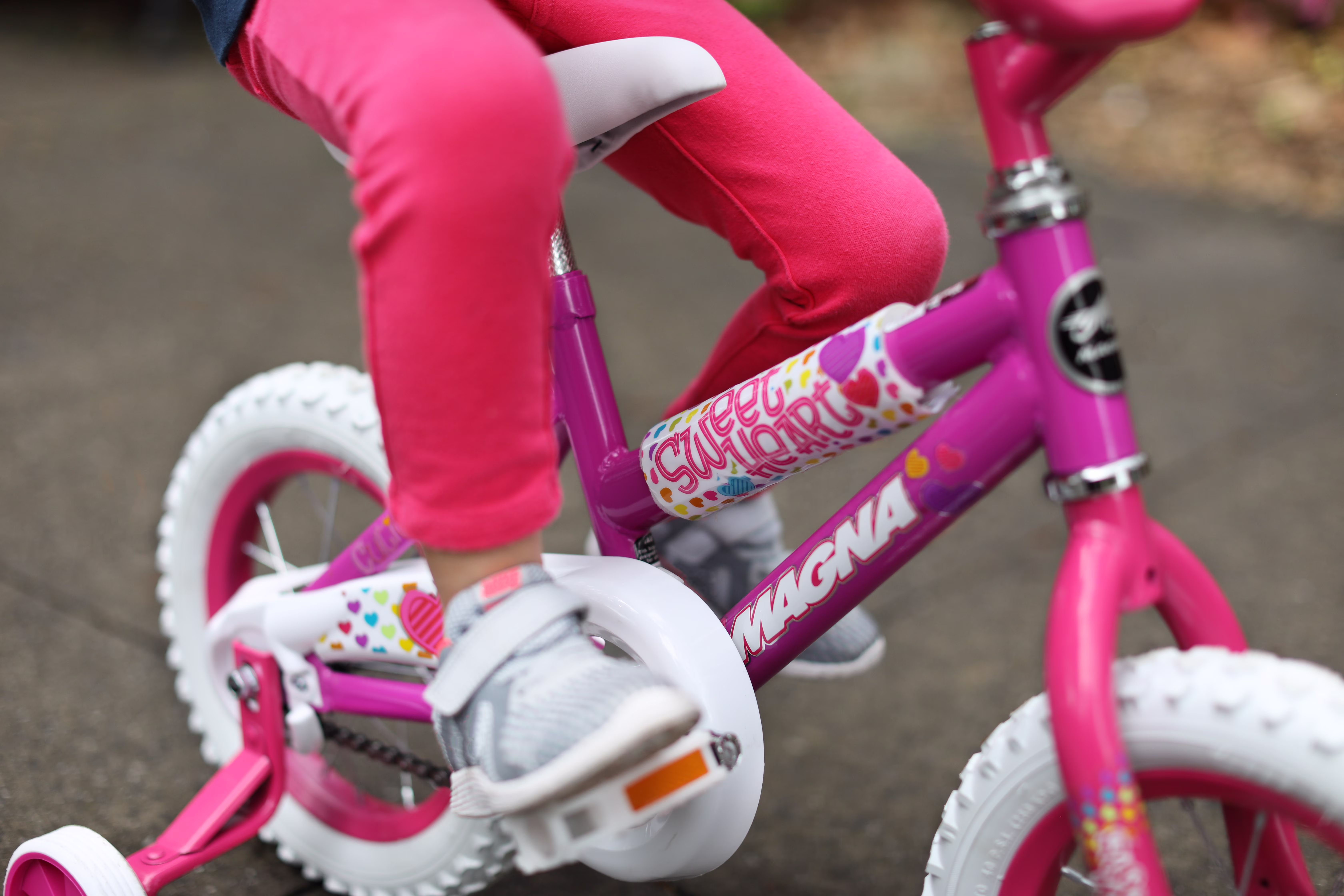 Dynacraft Magna Sweetheart 12-Inch BMX Bike For Age 3-5 Years - Image 5