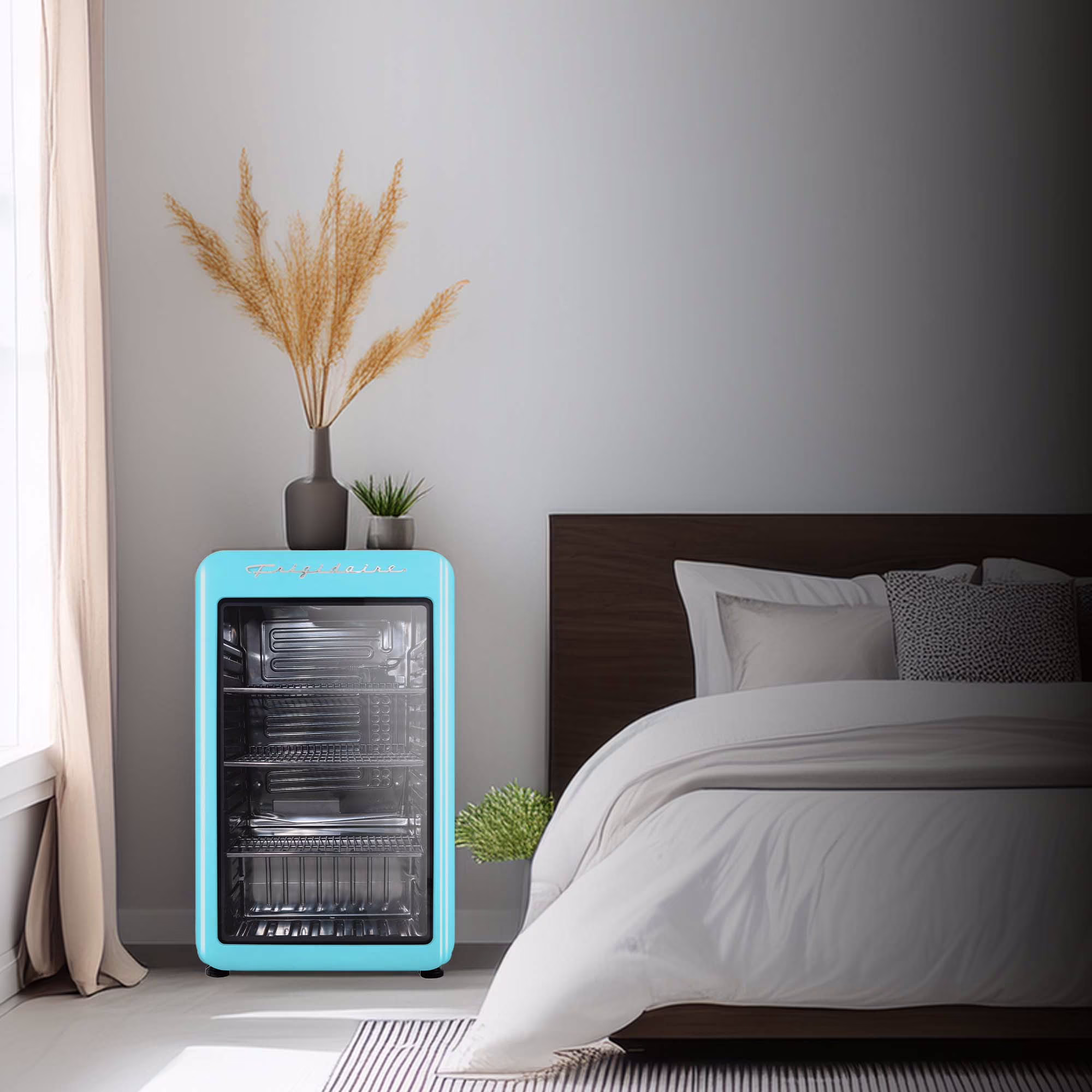Frigidaire 3.3 Cu. ft. 102 Can Retro Refrigerator, 95 Liter Mini Fridge with Glass Door, Blue - Image 3