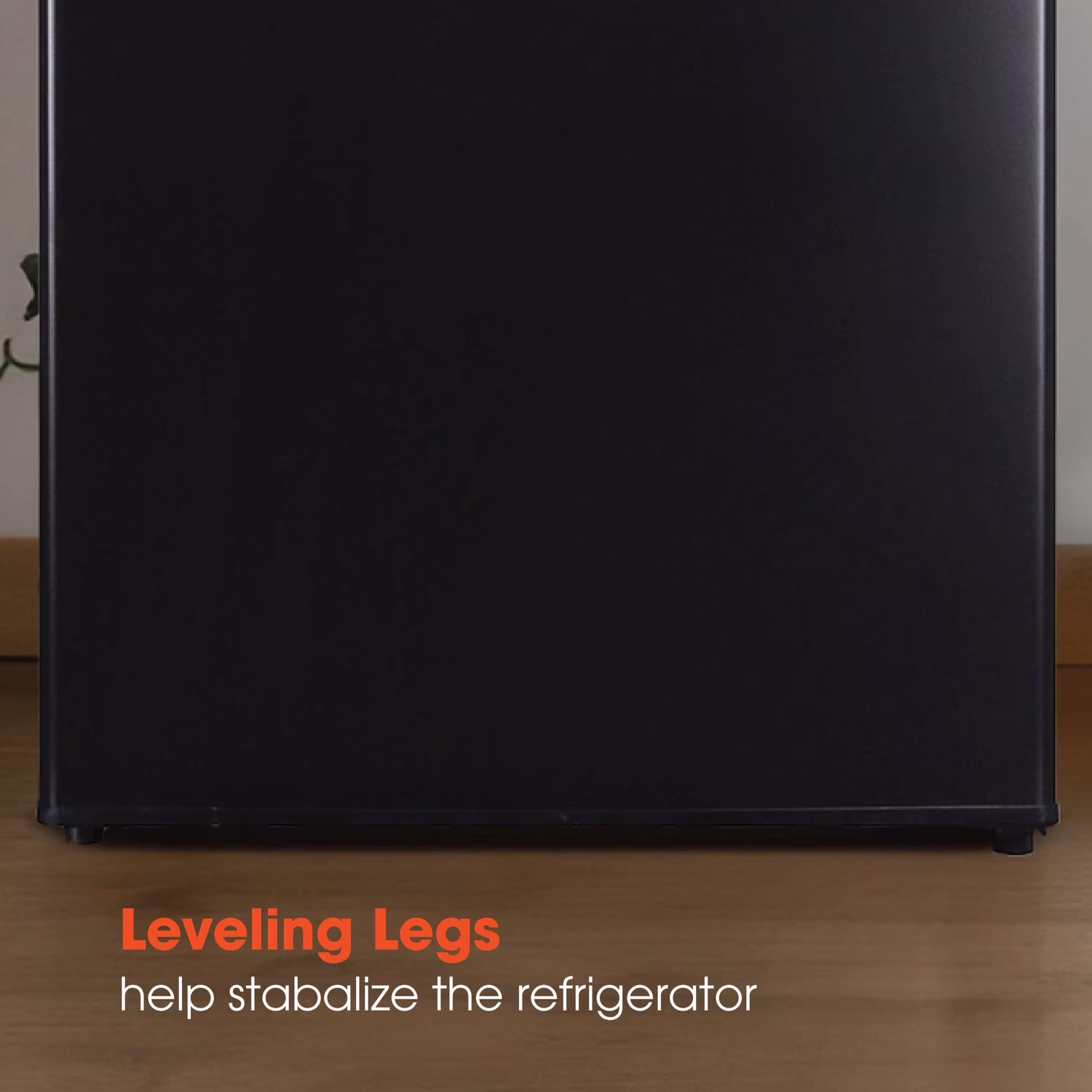 Magic Chef 18.5 inch Width 2.4 Cu. ft. All Refrigerator in Black with Single Door - Image 3